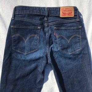 Levi’s Women’s 715 Bootcut size 24!! NWOT